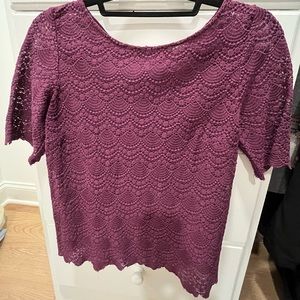 Club Monaco scalloped lace short sleeved top